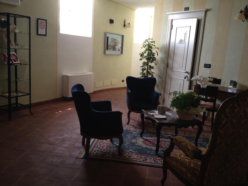 La Foresteria Del Castello - Wellness Hotel In Dimora Storica Castell'Alfero Экстерьер фото